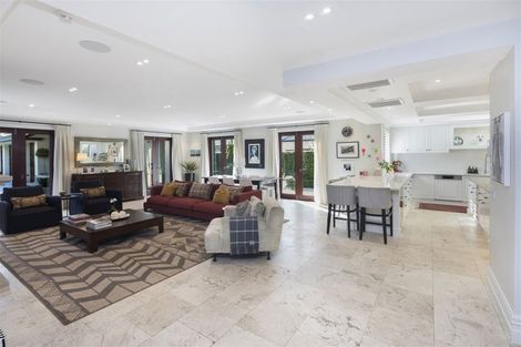 Photo of property in 87 Merivale Lane, Merivale, Christchurch, 8014