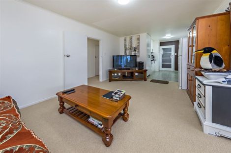 Photo of property in 2/41 Tui Road, Papatoetoe, Auckland, 2025