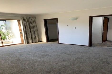 Photo of property in 70 Nimmo Avenue East, Waikanae, 5036
