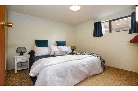 Photo of property in 15 Bishopgate Street, Birkdale, Auckland, 0626