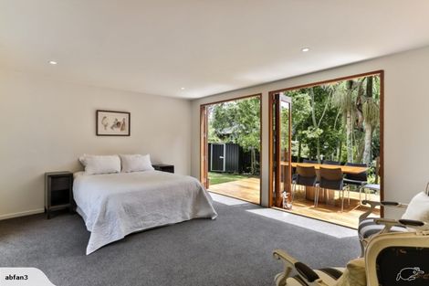 Photo of property in 363 Titirangi Road, Titirangi, Auckland, 0604