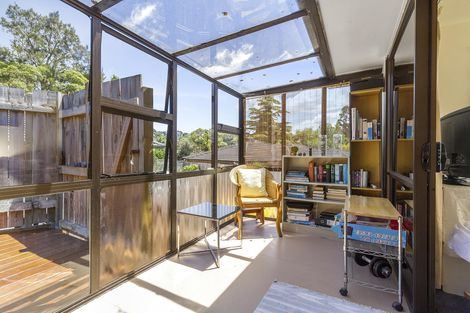 Photo of property in 73 Stottholm Road, Titirangi, Auckland, 0604