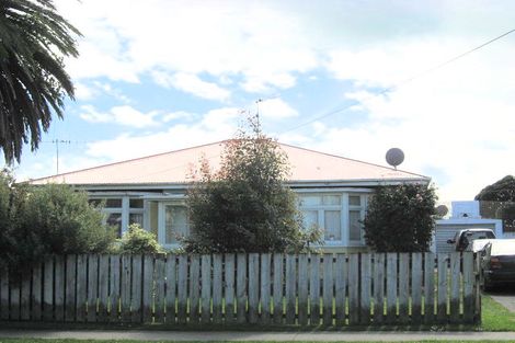 Photo of property in 6 Duigan Street, Gonville, Whanganui, 4501