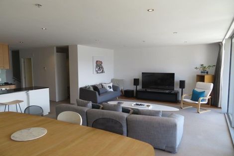 Photo of property in Sanctum Apartment, 10 Ebor Street, Te Aro, Wellington, 6011