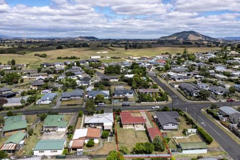 Photo of property in 240 Saint Marys Avenue, Te Awamutu, 3800