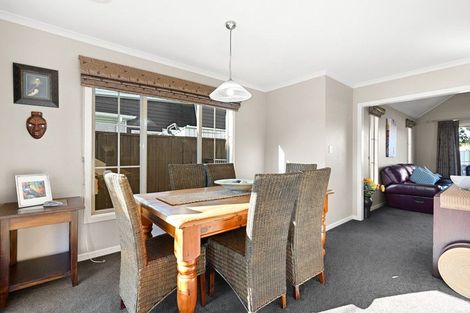 Photo of property in 6 Sovereign Place, Rototuna North, Hamilton, 3210