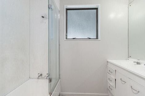 Photo of property in 10 Taksan Place, Pukete, Hamilton, 3200