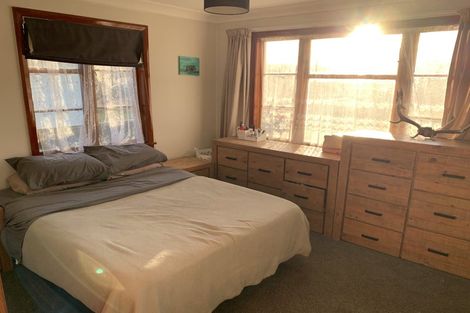 Photo of property in 20 Milton Street, Roslyn, Palmerston North, 4414