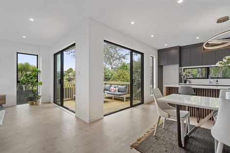 Photo of property in 24c Killarney Avenue, Torbay, Auckland, 0630