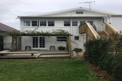 Photo of property in 7 Cumberland Avenue, Westmere, Auckland, 1022