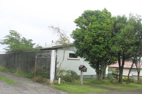 Photo of property in 172 Conclusion Street, Ascot Park, Porirua, 5024