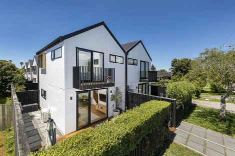 Photo of property in 70a Neil Avenue, Te Atatu Peninsula, Auckland, 0610
