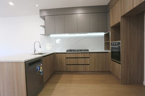 Photo of property in 13a King Richard Place, Browns Bay, Auckland, 0630