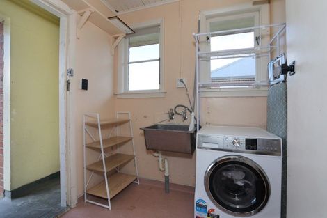 Photo of property in 86 Rangiora Avenue, Roslyn, Palmerston North, 4414