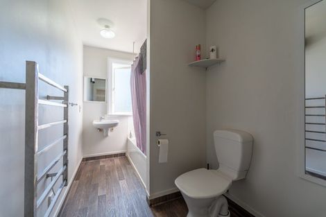 Photo of property in 10 Cameron Street, Seaview, Timaru, 7910