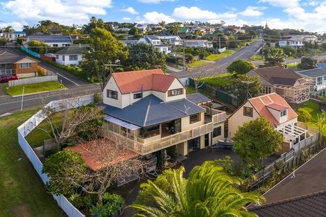 Photo of property in 54 Brightside Road, Stanmore Bay, Whangaparaoa, 0932