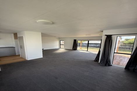 Photo of property in 3 Bartholomew Drive, Nawton, Hamilton, 3200