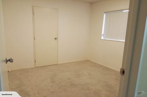 Photo of property in 4a Marlon Lane, East Tamaki, Auckland, 2016