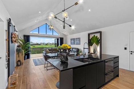 Photo of property in 38 Stationmasters Way, Prebbleton, 7604