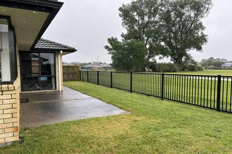 Photo of property in 53 Parkside Drive, Huntington, Hamilton, 3210