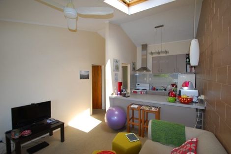 Photo of property in 6/219 Grant Road, Thorndon, Wellington, 6011