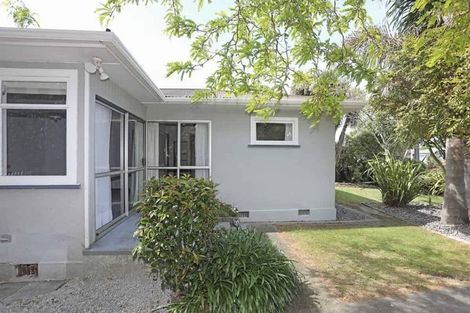 Photo of property in 8 Nairn Crescent, Awapuni, Palmerston North, 4412