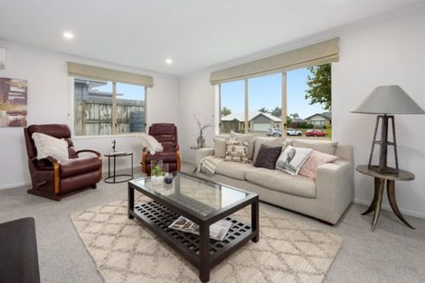 Photo of property in 8 Dove Place, Pyes Pa, Tauranga, 3112