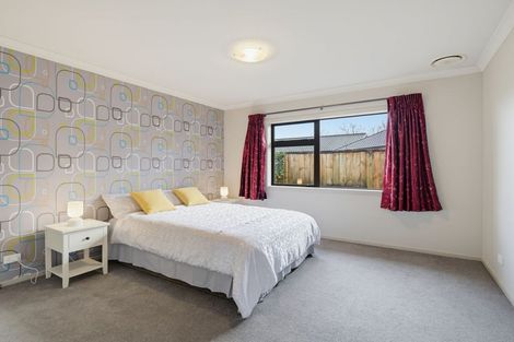 Photo of property in 5 Gilligan Close, College Estate, Whanganui, 4500