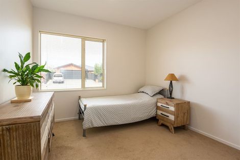 Photo of property in 1 Villi Place, Woolston, Christchurch, 8062
