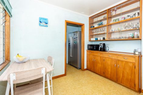 Photo of property in 215 Lytton Road, Elgin, Gisborne, 4010