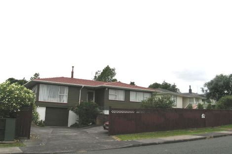 Photo of property in 64 Hellyers Street, Birkdale, Auckland, 0626