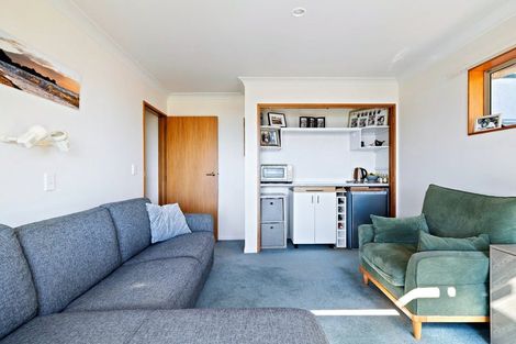 Photo of property in 18 Clairmont Heights, Stoke, Nelson, 7011