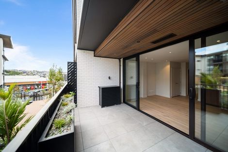 Photo of property in 103/84a Te Oneroa Way, Long Bay, Auckland, 0630