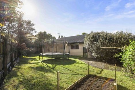 Photo of property in 16 Houhere Place, Pukete, Hamilton, 3200