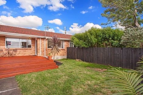 Photo of property in 2/43 Abbotts Way, Remuera, Auckland, 1050