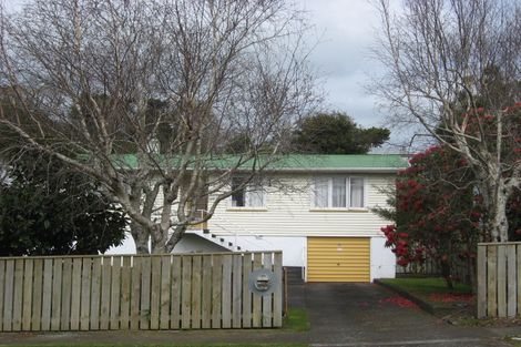 Photo of property in 11 Kenmore Street, Westown, New Plymouth, 4310