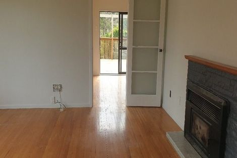 Photo of property in 10 Albert Pryor Avenue, Henderson, Auckland, 0612