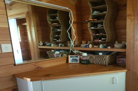 Photo of property in 18 Joydon Place, Stanmore Bay, Whangaparaoa, 0932