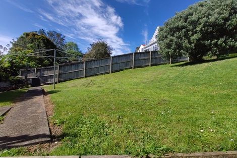 Photo of property in 129 Kia Ora Road, Beach Haven, Auckland, 0626