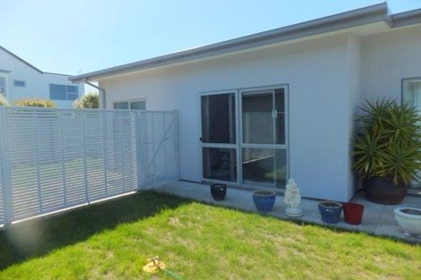 Photo of property in 12 O'dea Place, Burnside, Christchurch, 8053
