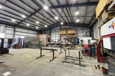 Photo of property in 11 Woodward Street West, Featherston, 5710