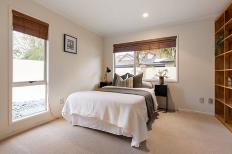 Photo of property in 8 Te Puroa Place, Huntington, Hamilton, 3210