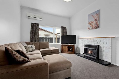 Photo of property in 28 Liverpool Street, Trentham, Upper Hutt, 5018