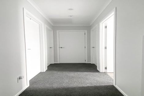 Photo of property in 18 Reakes Crescent, Wallaceville, Upper Hutt, 5018