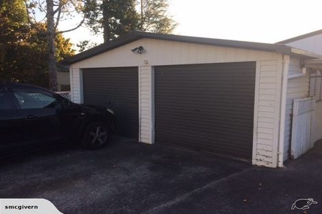 Photo of property in 6 Ozich Avenue, Te Atatu South, Auckland, 0610