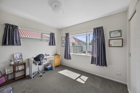 Photo of property in 45 Bedford Road, Marewa, Napier, 4110