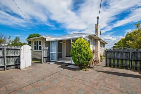 Photo of property in 187 Marsden Point Road, Ruakaka, 0116