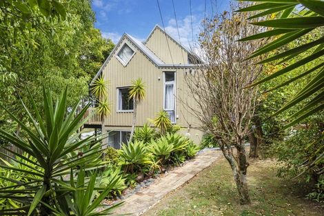 Photo of property in 9 Poplar Road, Stanmore Bay, Whangaparaoa, 0932