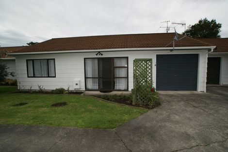 Photo of property in 2/23 Craig Road, Outer Kaiti, Gisborne, 4010