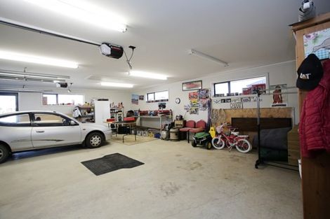 Photo of property in 38 Kirkbride Street, Wallacetown, 9816